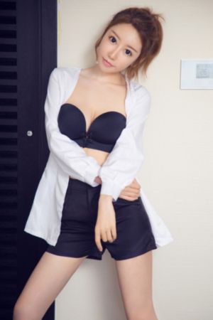 娇妻裸体交换经典k8电影