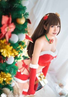 她的伪装
