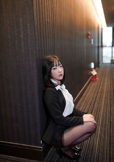美女也疯狂