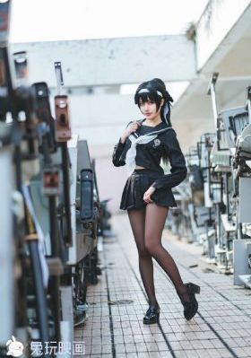 激情艳女