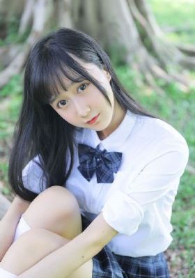 李庚希